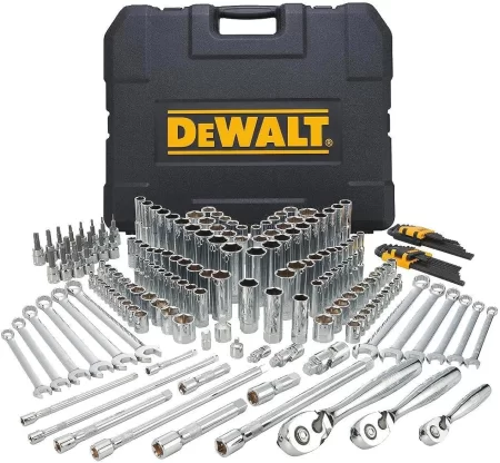 DEWALT Tool Set